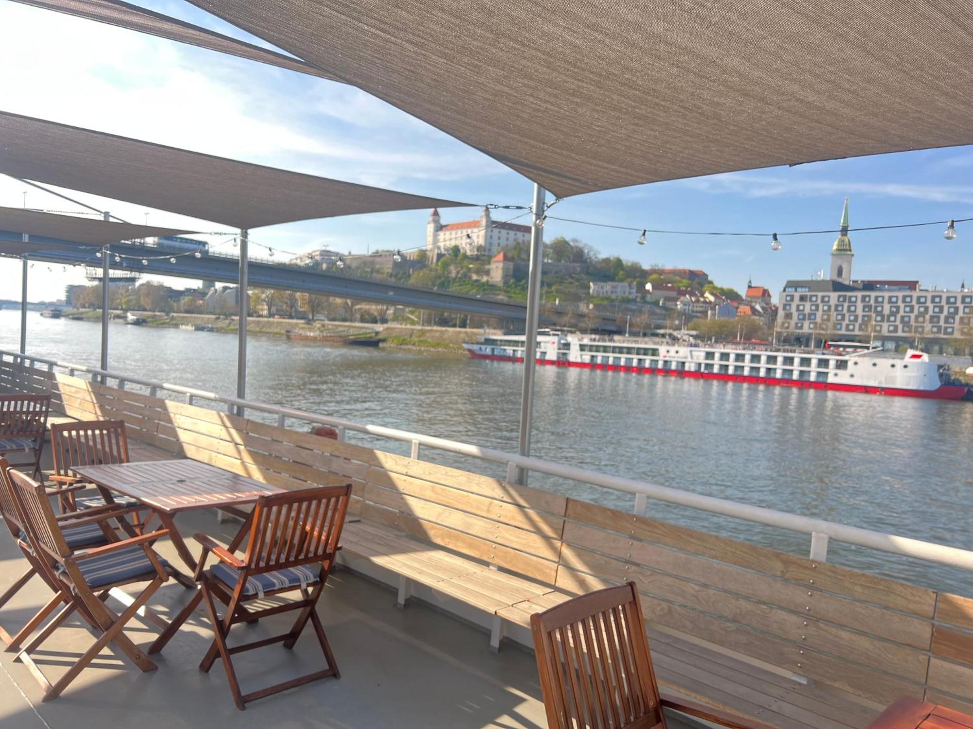 Apartamento Orient Express Istanbul By Zazi Bratislava Exterior foto